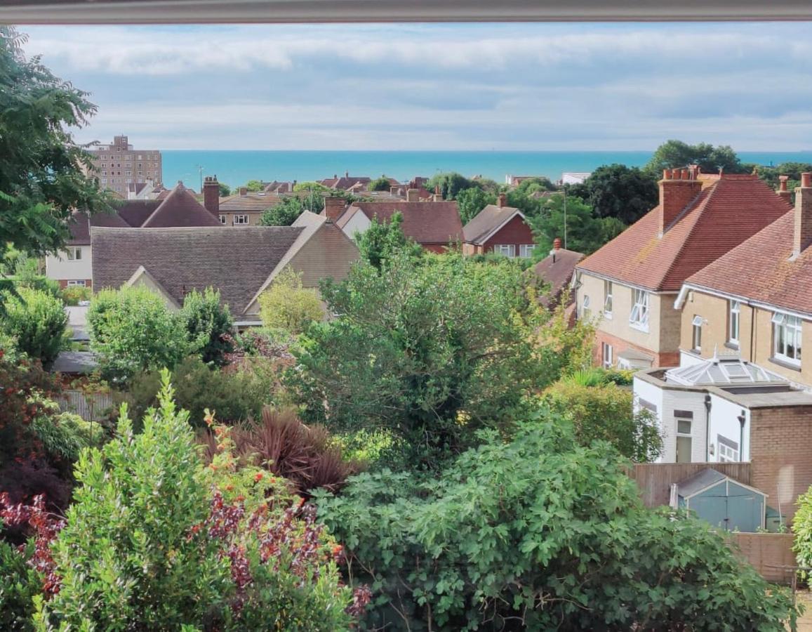 Bexhill Sea Stay Flat 2 Экстерьер фото