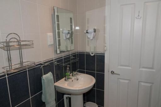 Bexhill Sea Stay Flat 2 Экстерьер фото